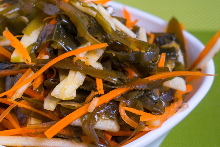 Мега вкусный салат с морской капустой за 5 минут. заряд витаминов на целый день