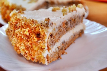 Морковный торт с орехами – самый лучший рецепт