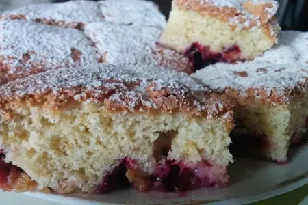 Пирог со сливами, испортить нельзя