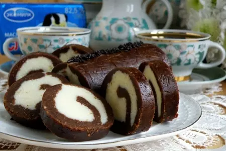 Рулет  кокосово-шоколадный «баунти отдыхает».