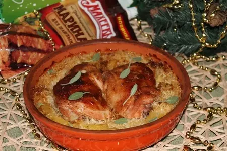 Запеченные куриные ножки с рисом и ананасом