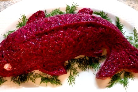 Салат на новый год. необычная селедка под шубой желейная. в форме рыбы