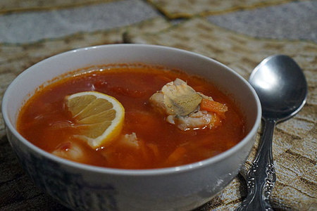 Суп томатный с судаком