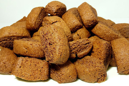Фото к рецепту: Шоколадное песочное печенье