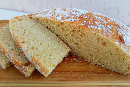 Фото к рецепту: Домашний хлеб без замеса.