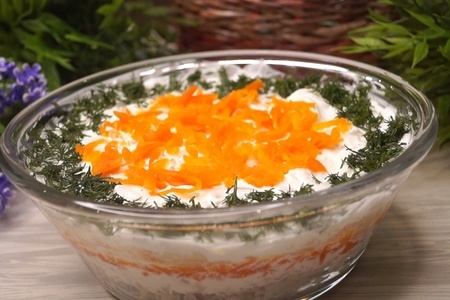 Фото к рецепту: Салат из минтая