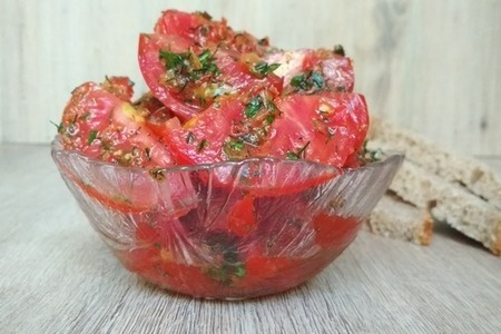 Фото к рецепту: Хит сезона! помидоры по-корейски