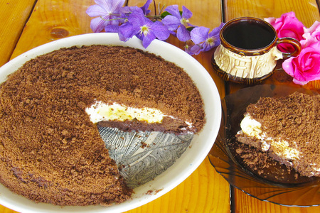 Торт «норка крота»: очень нежный и вкусный шоколадно-банановый торт