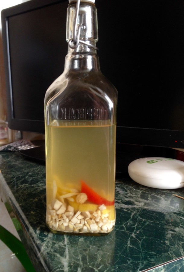 Рецепт хреновухи - пошаговый рецепт с фото (40723 просмотра)