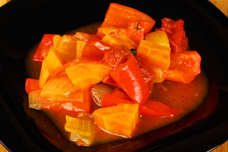 Ассорти овощное на зиму в томатном соусе