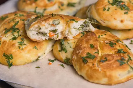 Булочки со шпинатом