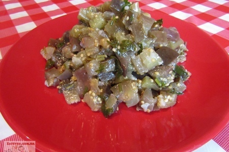 Закуска из баклажанов с чесноком и зеленью