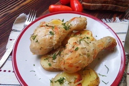 Куриные ножки с картошкой в духовке