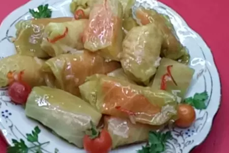 Маринованные голубцы по-корейски с морковкой