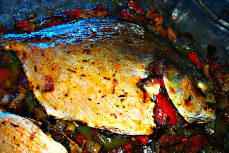 Рыба в духовке с овощами
