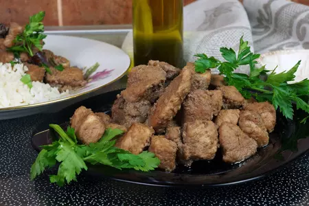 "афелия". мясо свинина тушеное в вине.