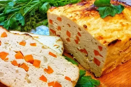 Мясной хлебец из куриного фарша с овощами, морковью