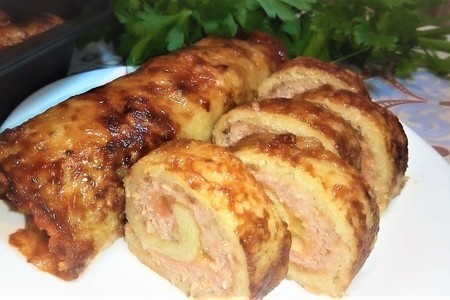 Рулеты из картофеля с мясом и сыром запеченные в духовке