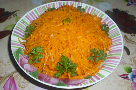 Фото к рецепту: Морковь по-корейски