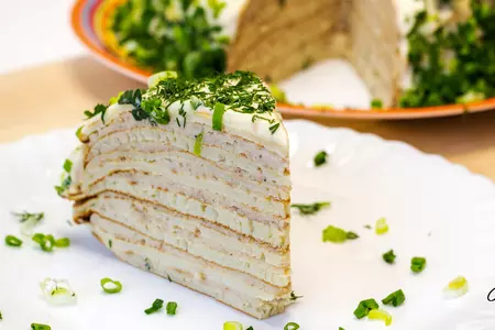Несладкий блинный пирог с курино-сливочной начинкой