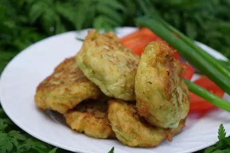 Быстрые кабачковые оладьи