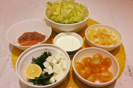 Свежий салат с черри, апельсинами, фетой и кпд (комплексный продукт дубинина)