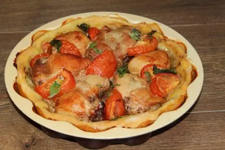 Курица на тесте