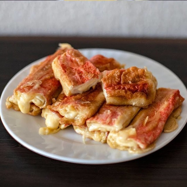 Крабовые палочки с сыром в кляре – пошаговый рецепт с фотографиями