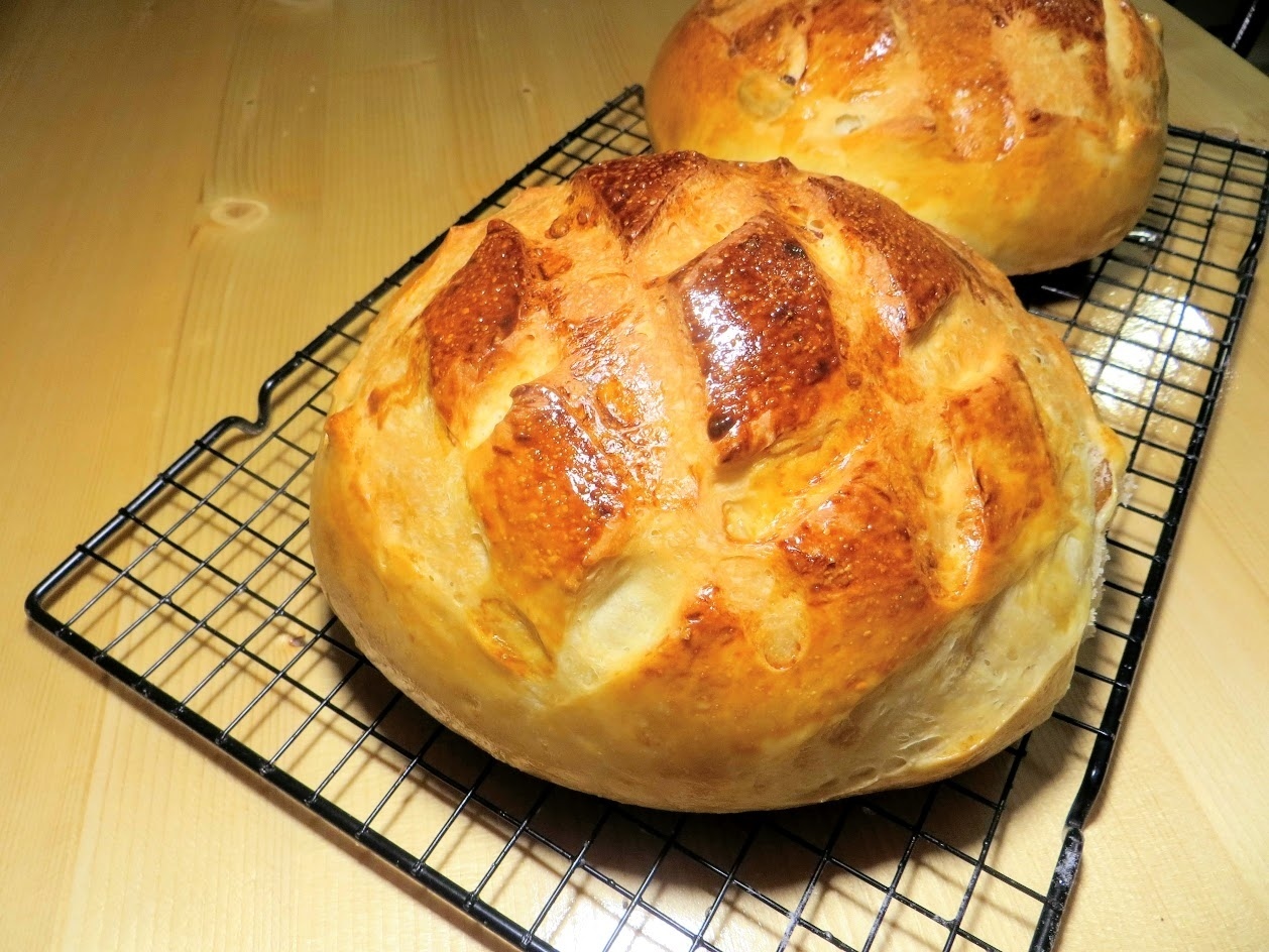 Мини хлеб в духовке. Домашний хлеб в духовкк. Домашний хлеб в духовке. Вкусный домашний хлеб в духовке. Пышный хлеб в духовке.