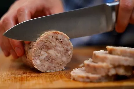 Колбаса "мясное ассорти"
