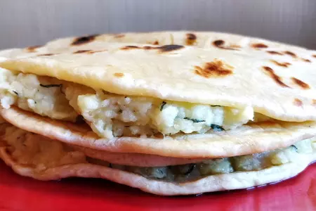Кыстыбый (татарские лепешки с картофелем)