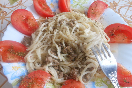 Фото к рецепту: Спагетти с фаршем в сливочном соусе🍝