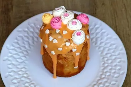 Глянцевая глазурь и украшения для кулича