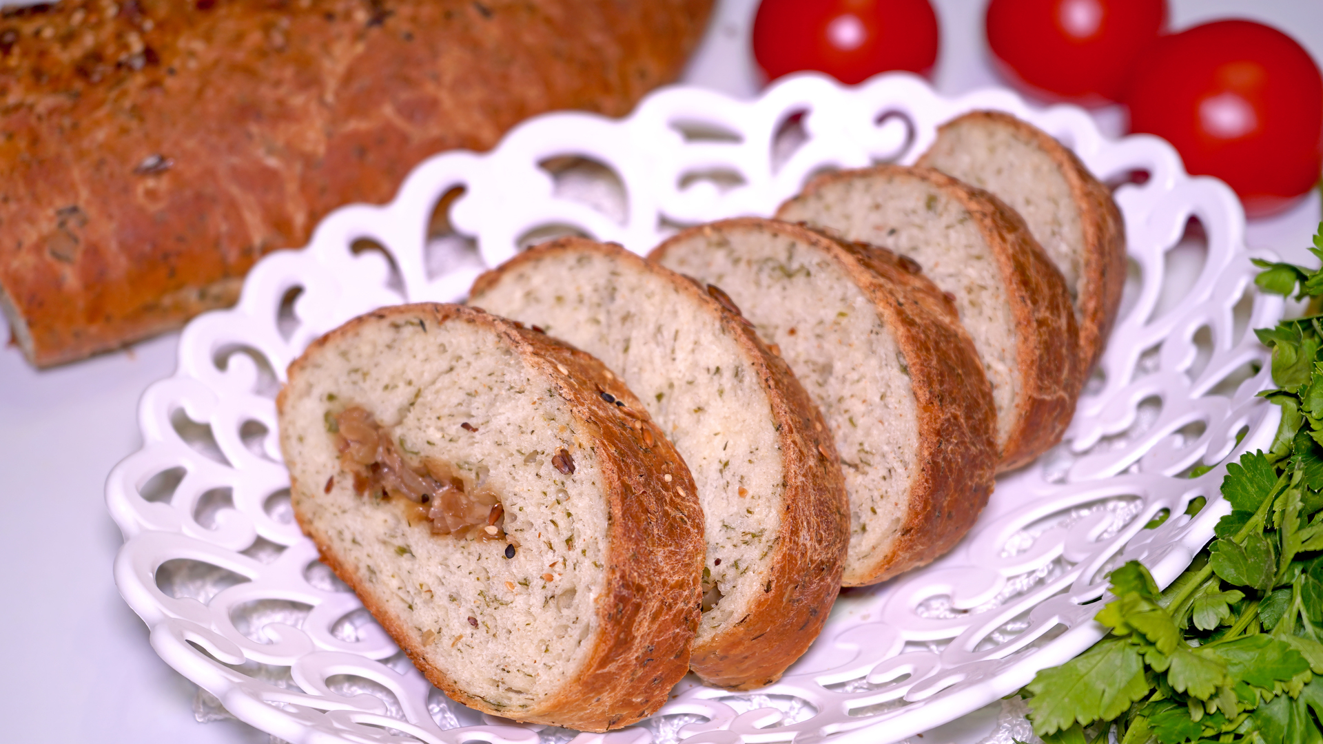 Хлеб постный в духовке в домашних условиях. Постный хлеб в духовке. Постный хлеб рецепт. Хлеб с луком рецепт.