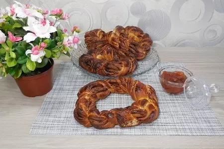Плетенные булочки
