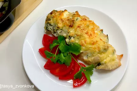 Куриное филе со шпинатом