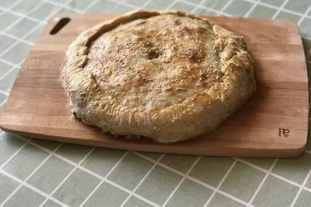 Цкан (цiкан) лезгинский пирог с мясом и картофелем