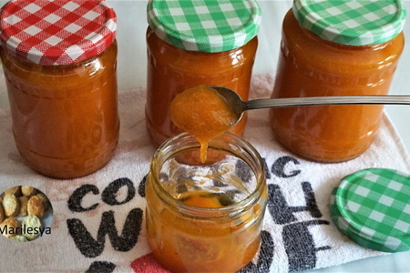 Фото к рецепту: Быстрый джем из  абрикосов на зиму, с уменьшенным количеством сахара!