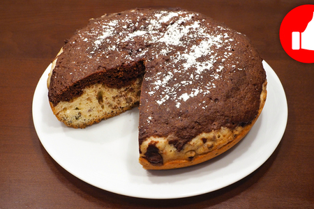 Фото к рецепту: Пирог с орехами и маком