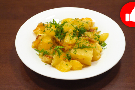 Фото к рецепту: Картошка в мультиварке, вкусно, просто и быстро