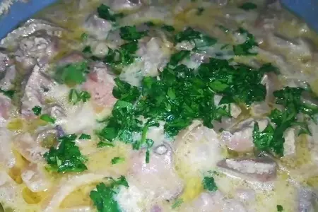 Куриная печень в сметане