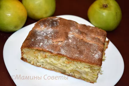 Шарлотка с яблоками