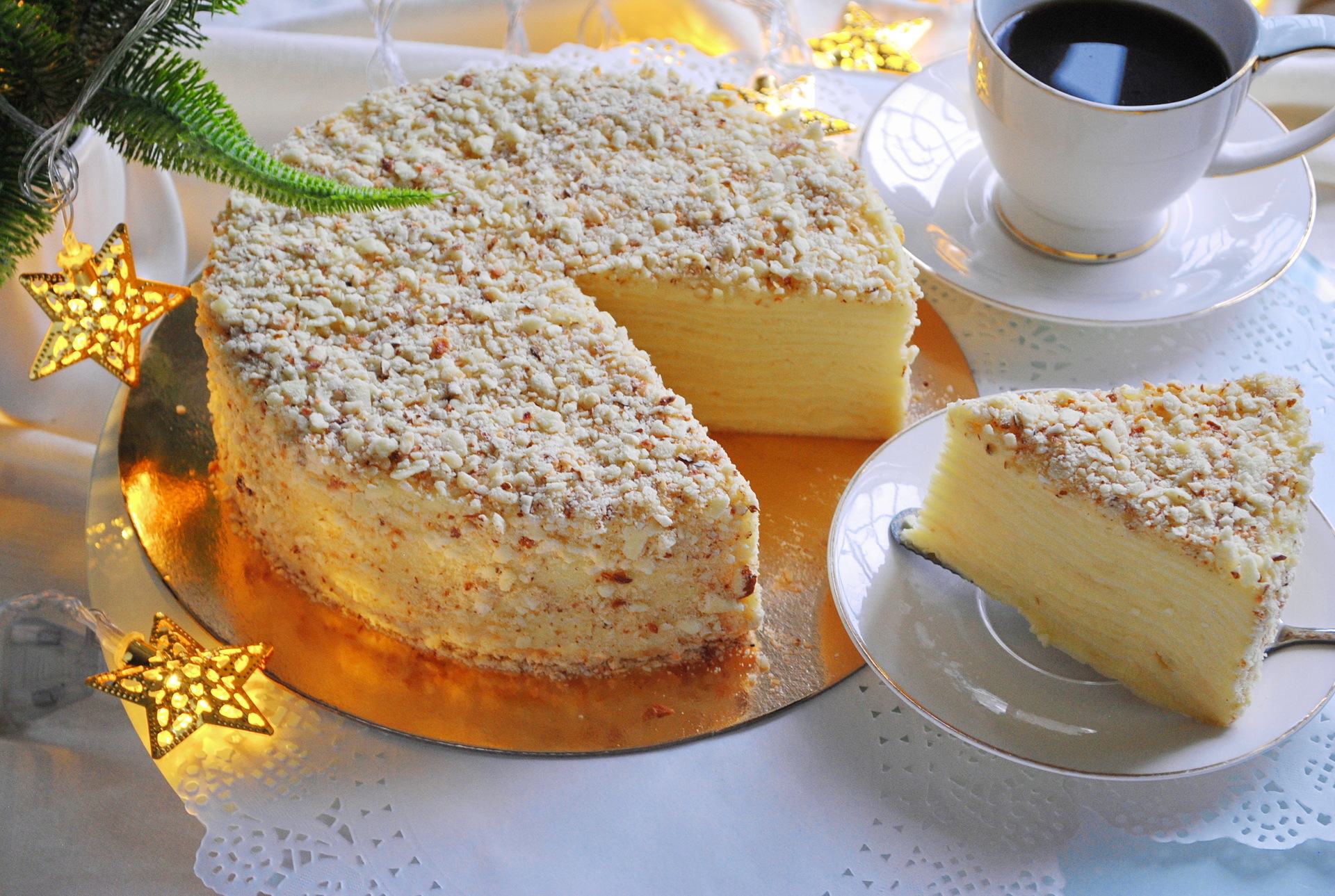 Творожный торт на сковороде с заварным. Творожный Наполеон. Вкуснейший творожный торт. Творожный Наполеон торт. Заварной крем для Наполеона.