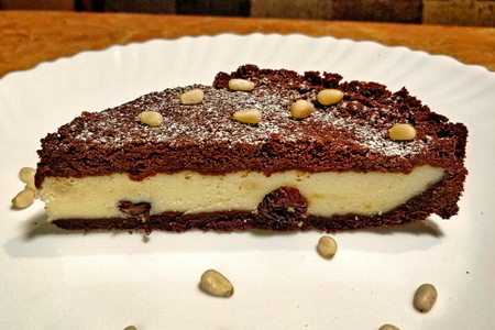 Фото к рецепту: Шоколадный пирог с творожной начинкой 