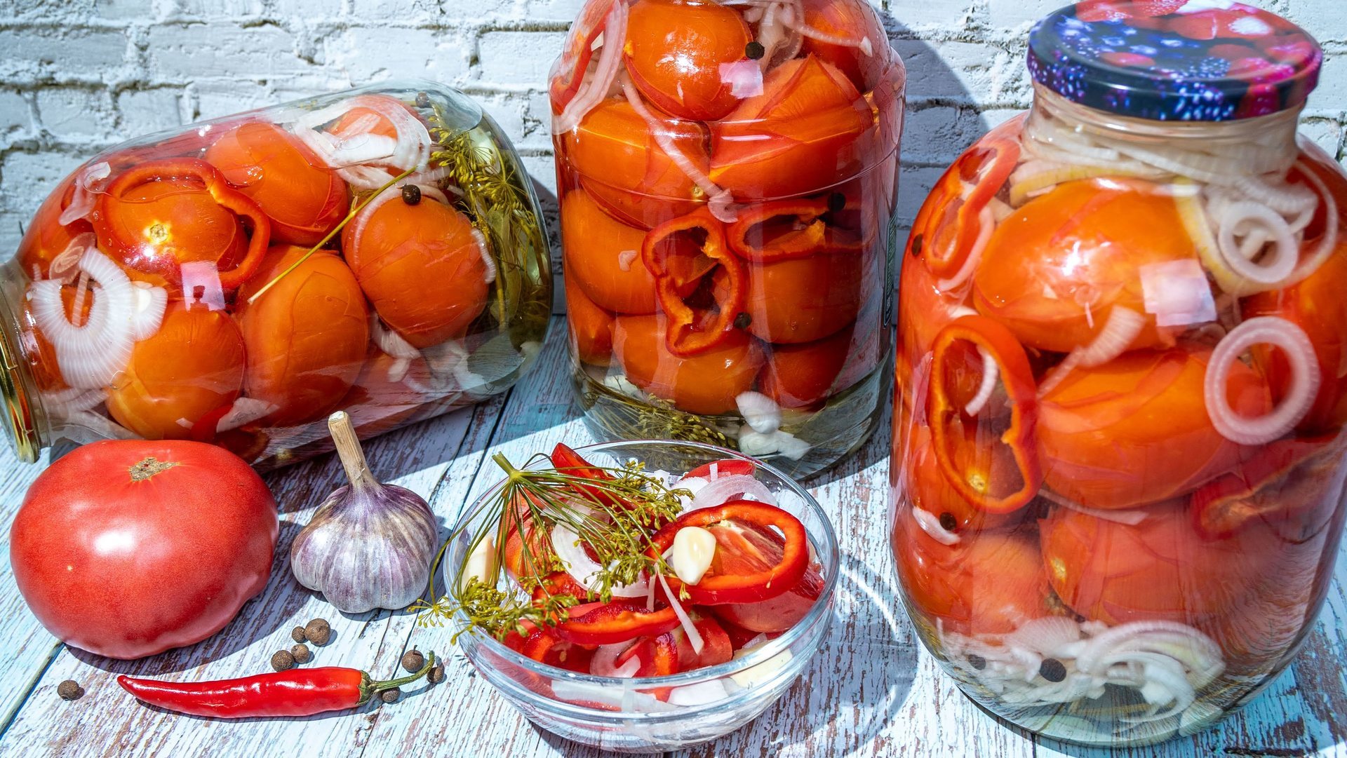 помидоры с луком и раст маслом на зиму фото 29