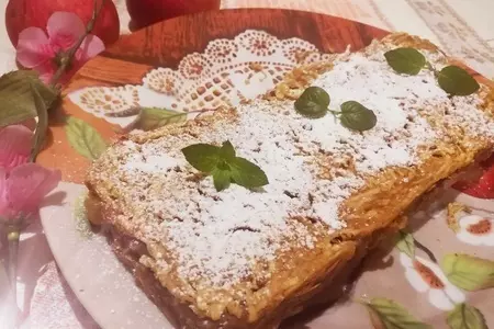 Яблочный штрудель с молоком