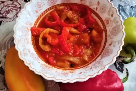 Фото к рецепту: Лечо из болгарского перца и помидор