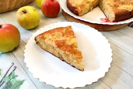 Яблочный пирог на сметане