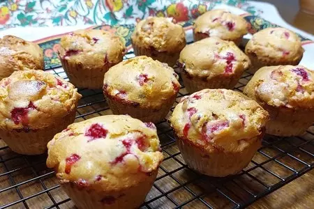 Маффины с клюквой и белым шоколадом