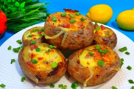 Фото к рецепту: Фаршированный картофель